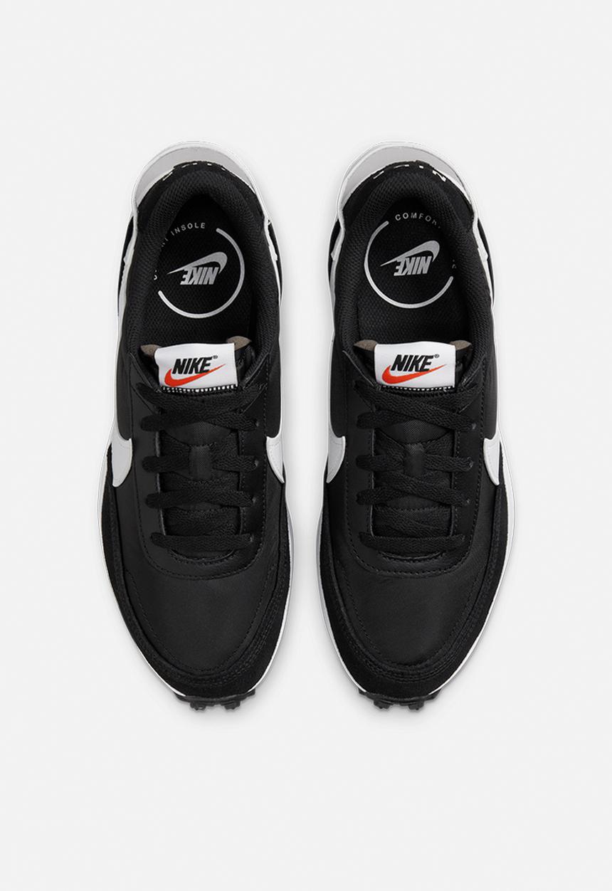 Nike - Waffle Debut