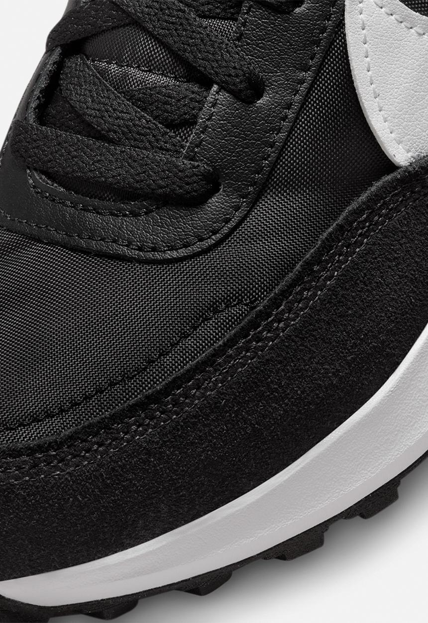 Nike - Waffle Debut