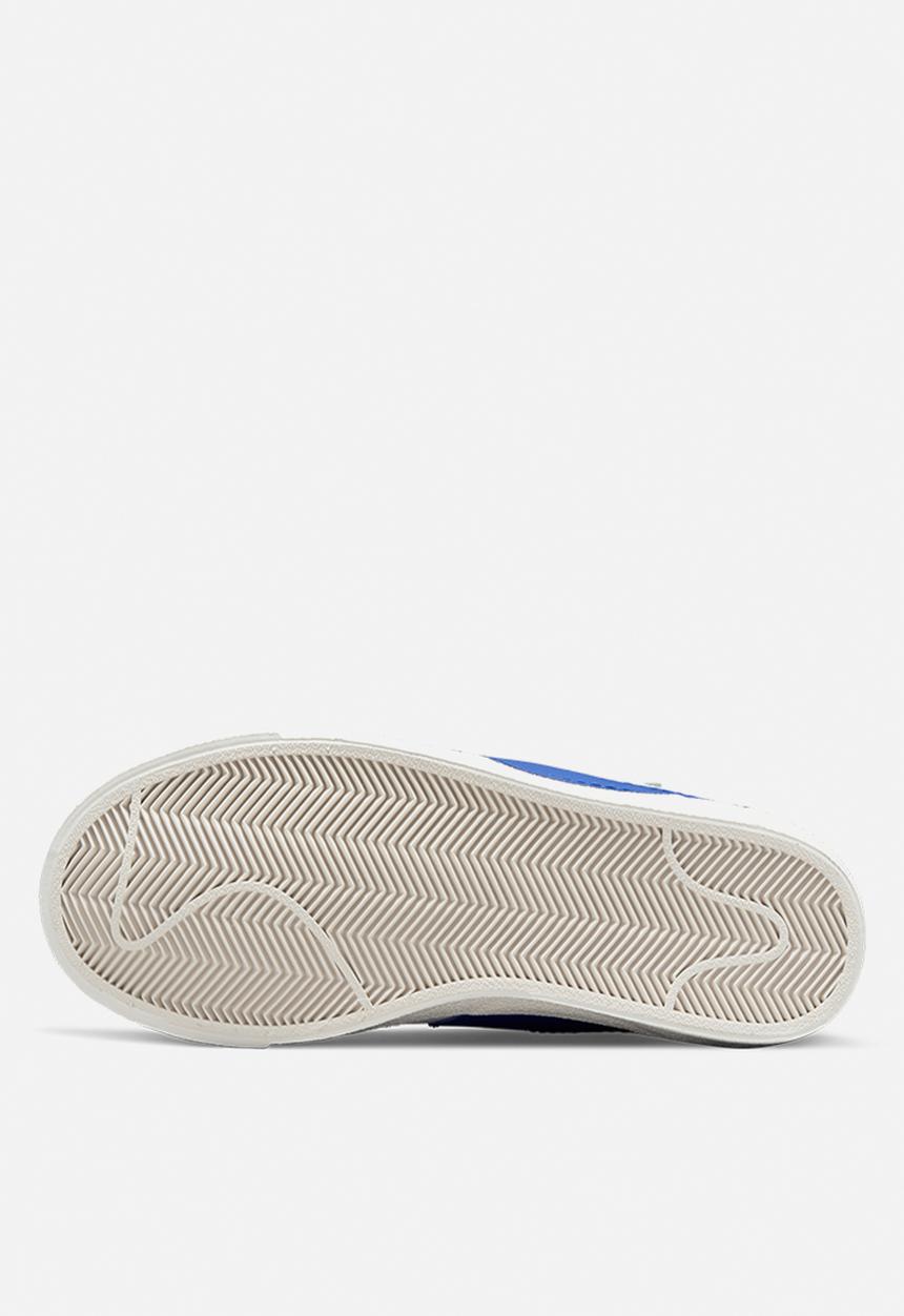 Nike - Blazer low '77 jumbo - white/old royal-light bone-sail