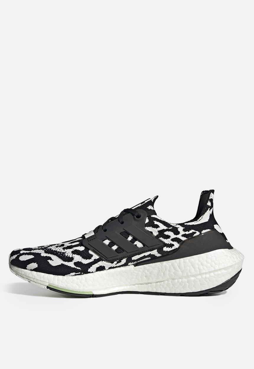 adidas Originals - Ultraboost 22