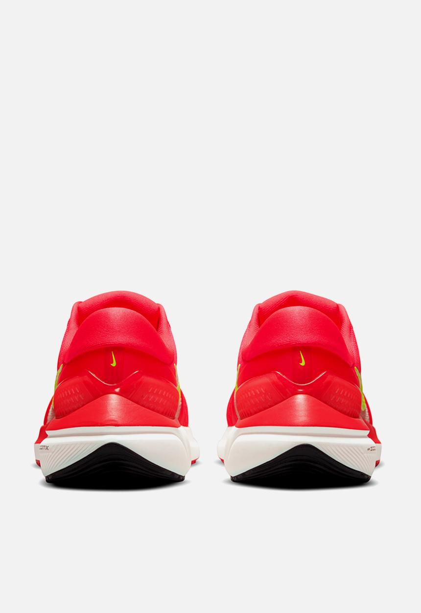 Nike - Air zoom vomero 16 - siren red/volt-red clay/summit white