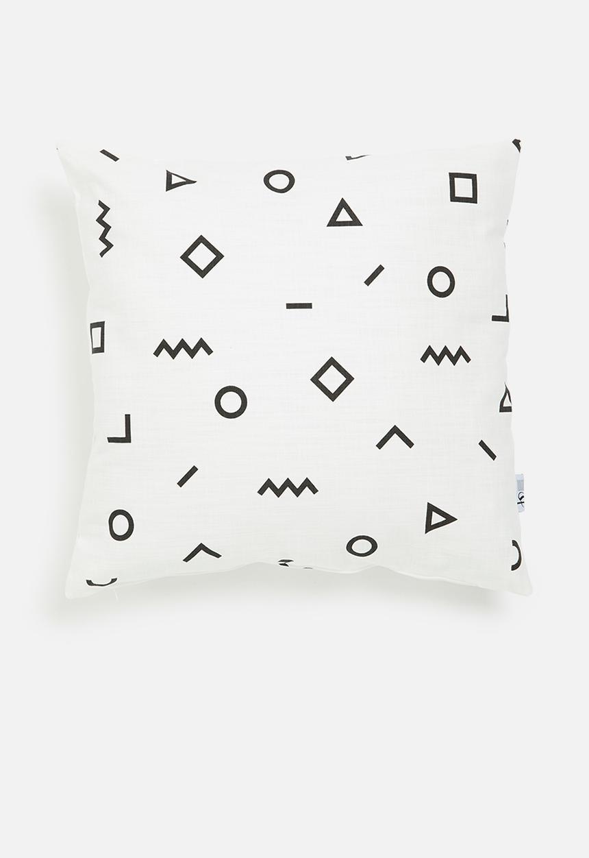Sixth Floor - Jett cushion cover - black & white
