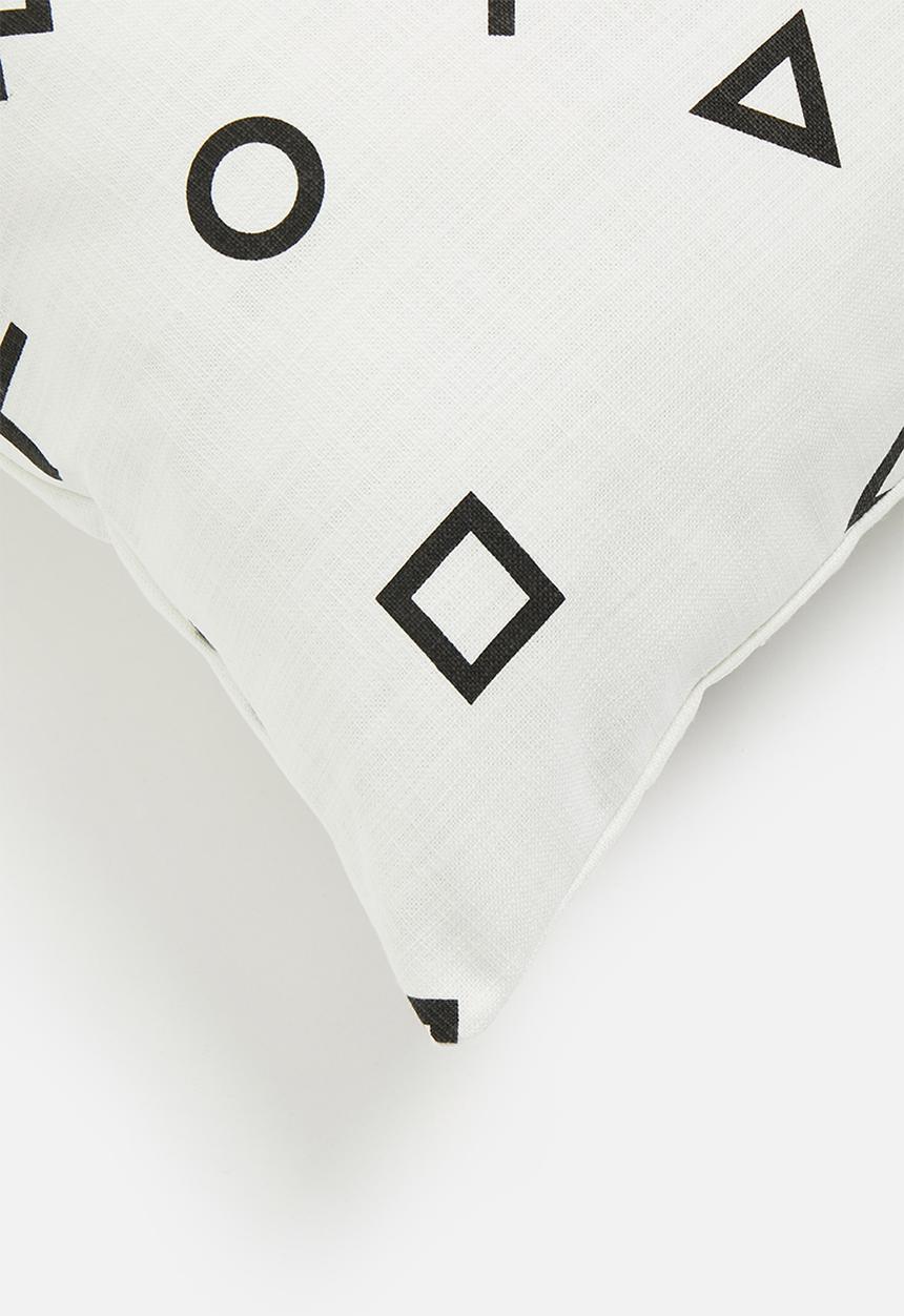 Sixth Floor - Jett cushion cover - black & white