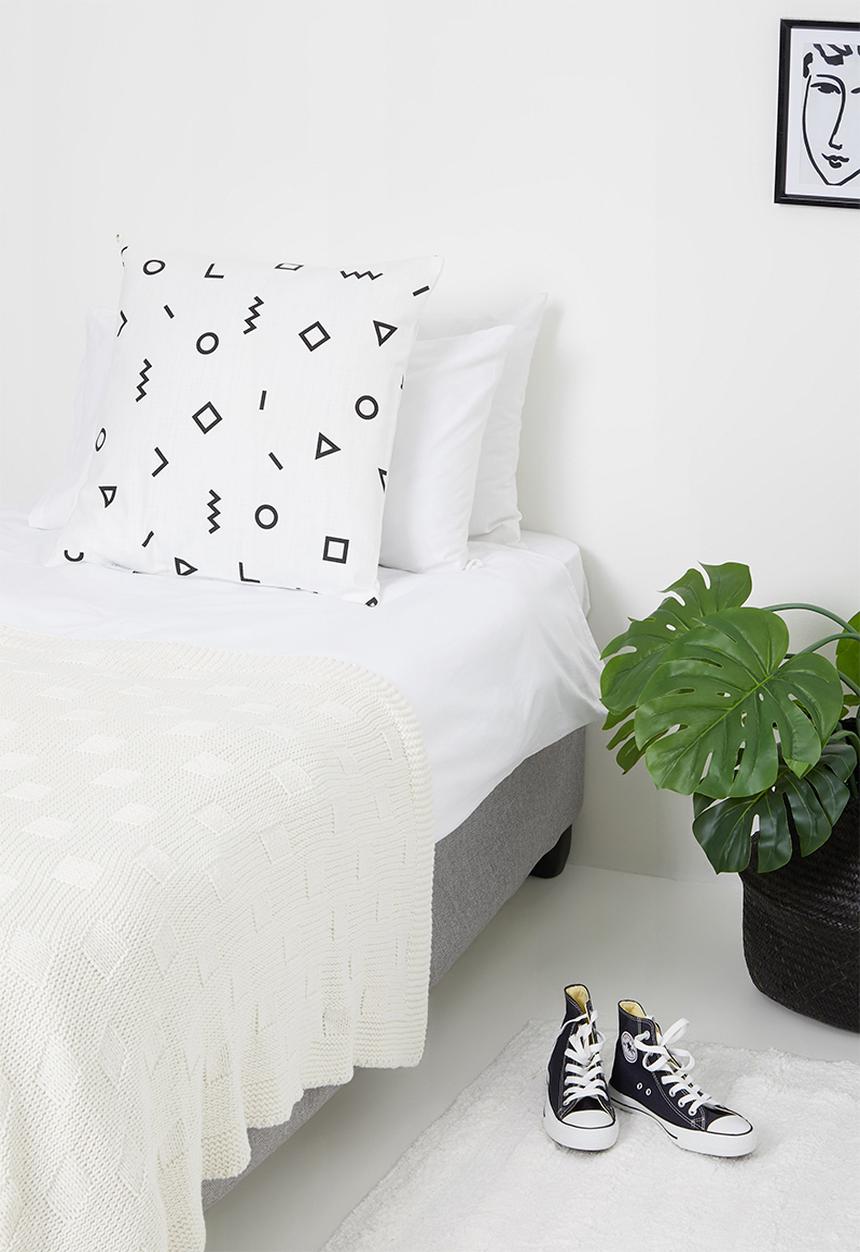 Sixth Floor - Jett cushion cover - black & white