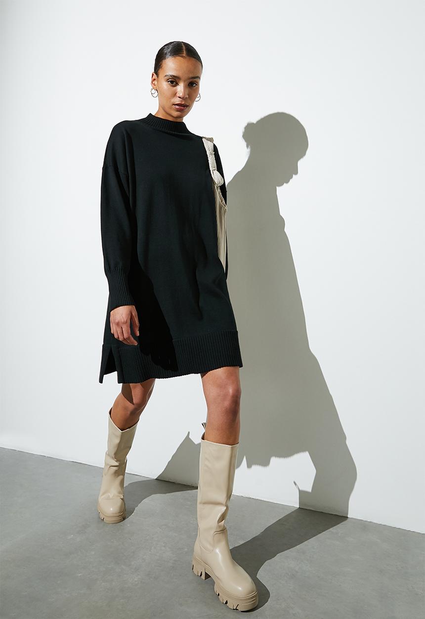 Superbalist - Organic cotton knitwear funnel neck tunic - black
