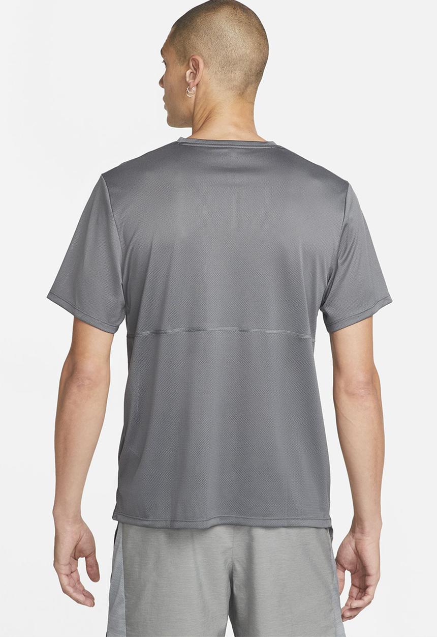 Nike - Dri-Fit Run Top SS Tee - Iron Grey
