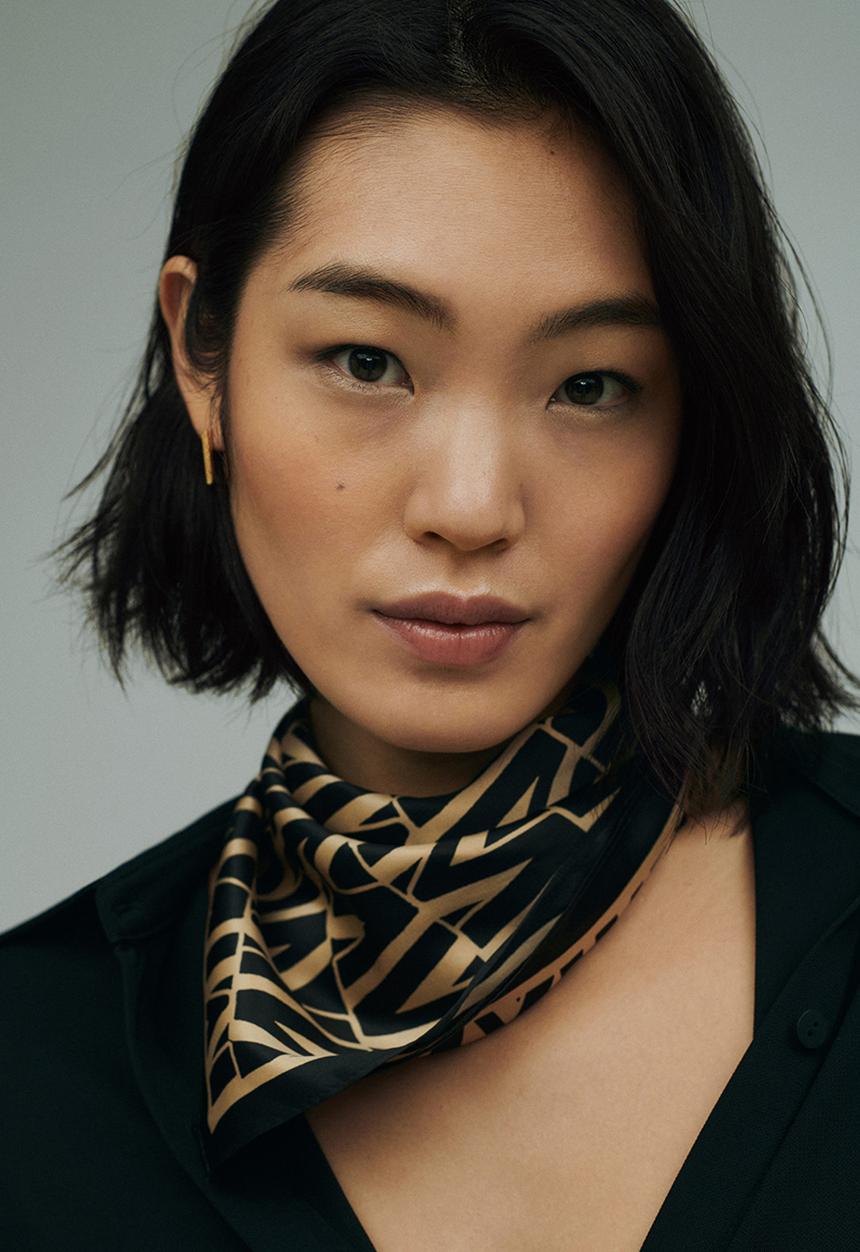MANGO - Printed scarf with logo - black