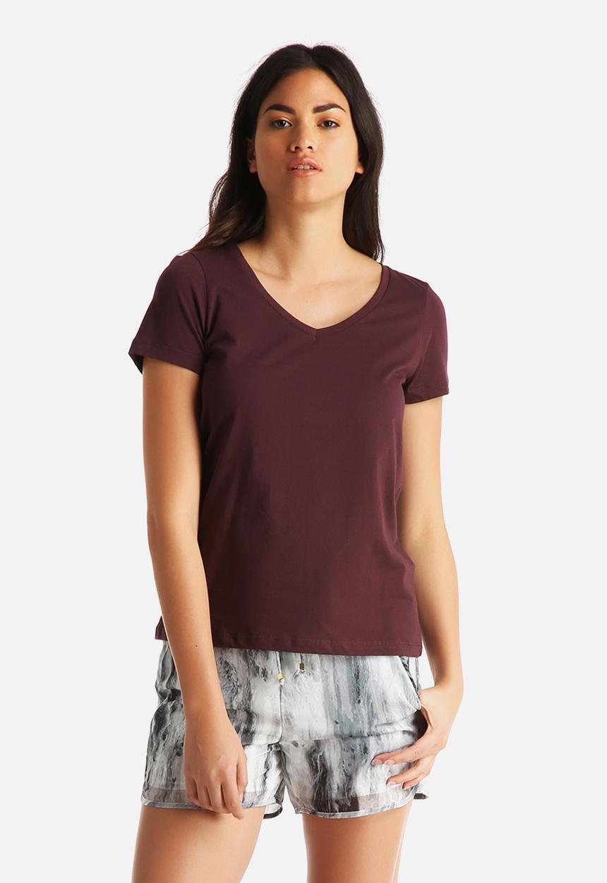 Vero Moda - Molly V-Neck Tee