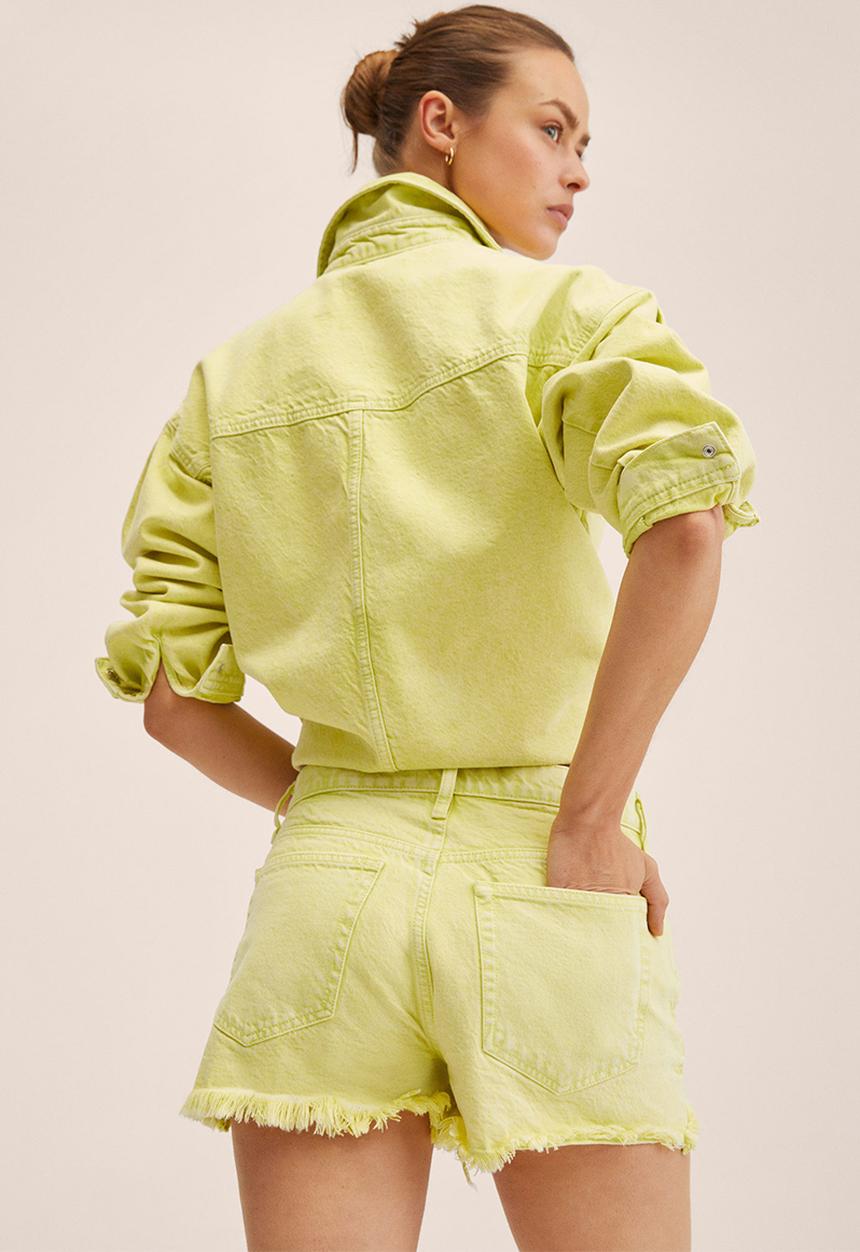 MANGO - Shorts aneka - bright yellow