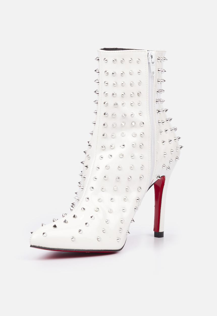 Miss Black - Bomb1 studded ankle boot - white