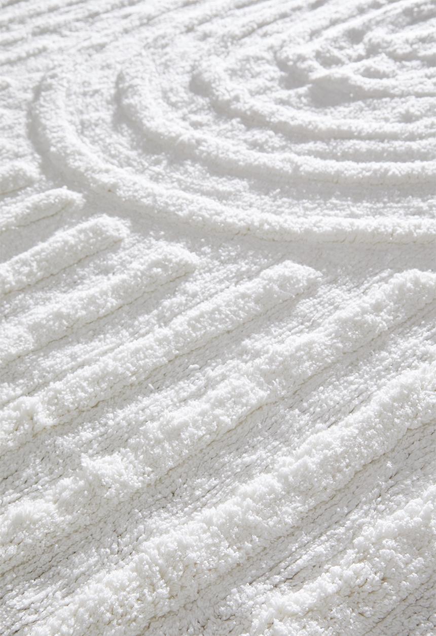 Sixth Floor - Arc cotton tufted rug – white