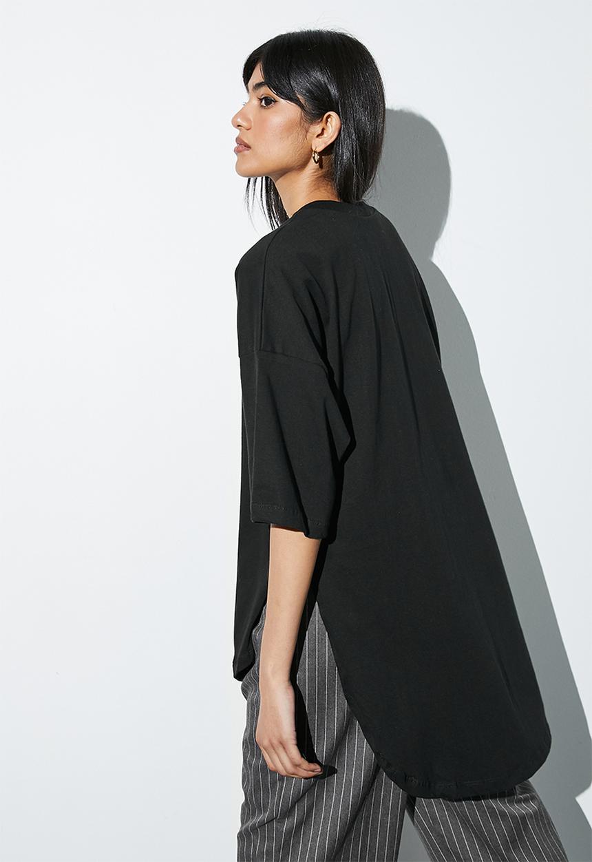 Superbalist - Curved hem longline tee - black