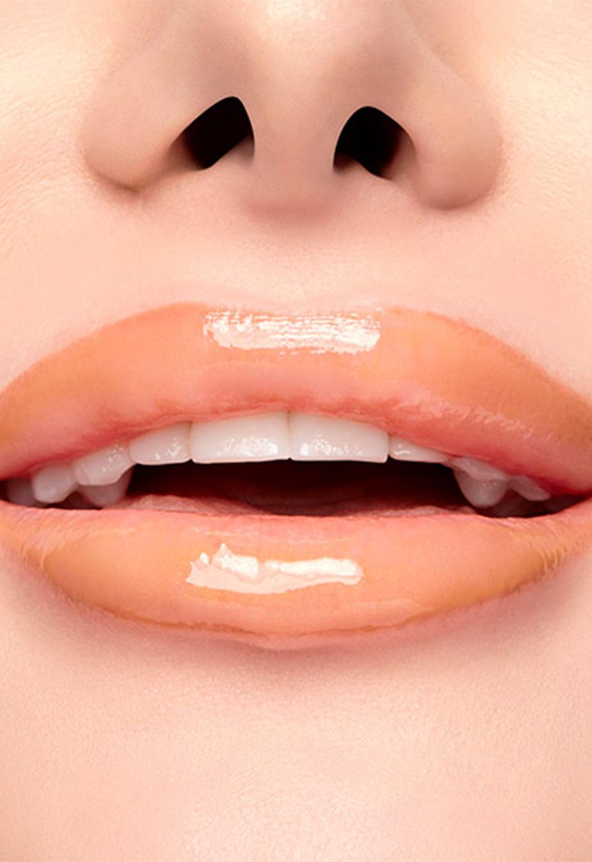 MAC - M·A·C X Stranger Things Lipglass - Marvelous Max