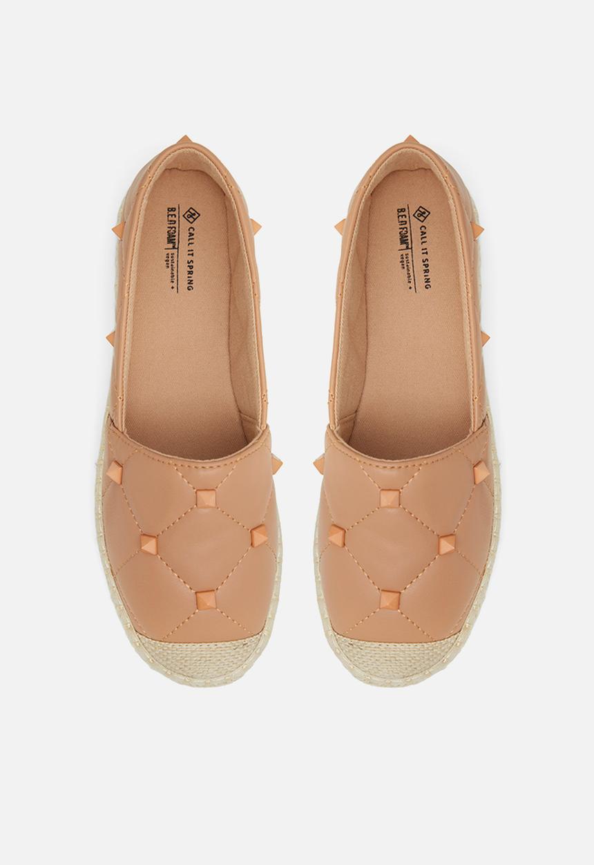 Call It Spring - Belladonna slip on - medium beige