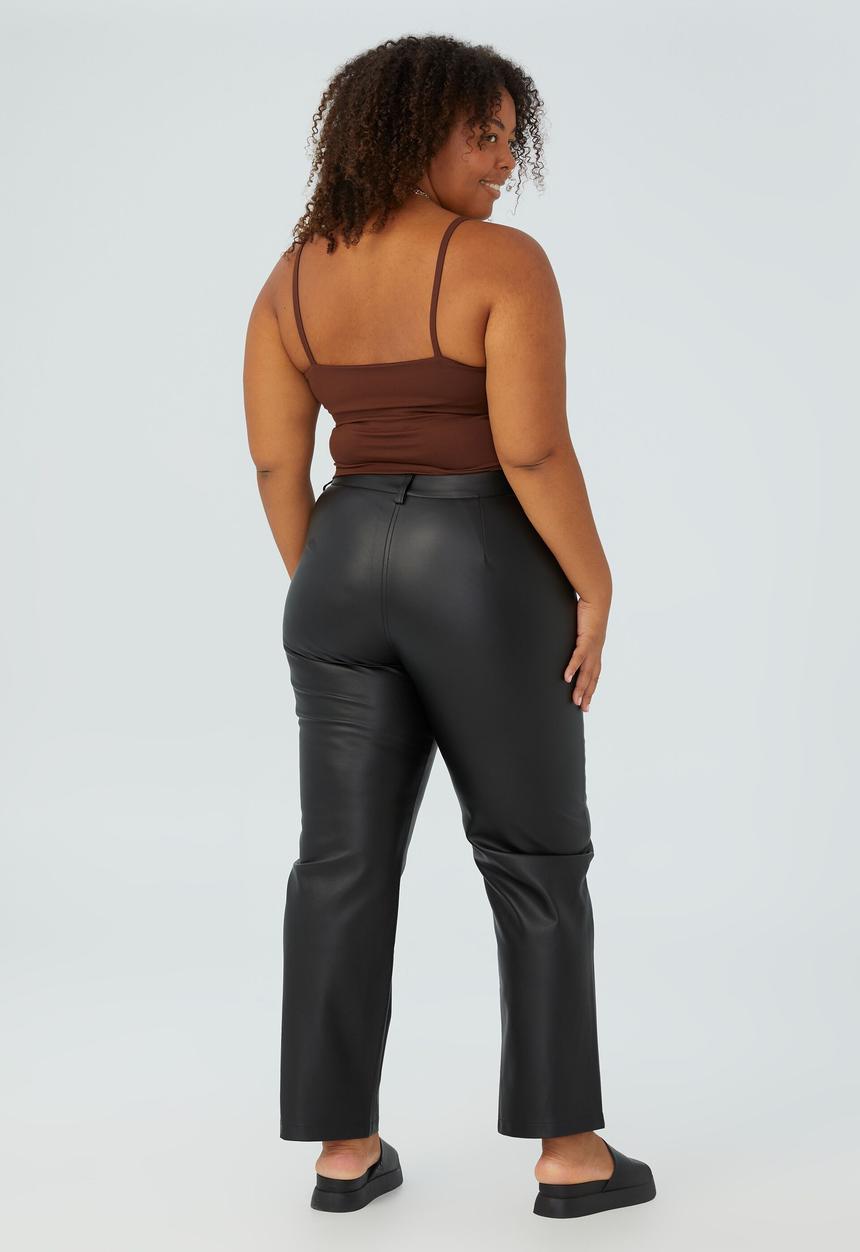 Cotton On - Curve arlow straight vegan leather pant- black