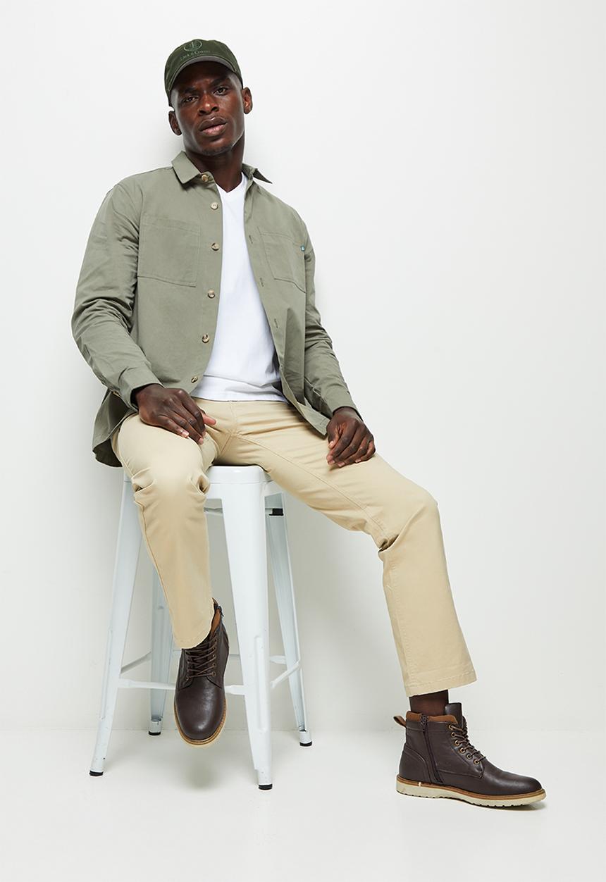 Lark & Crosse - Regular fit stretch chino - stone