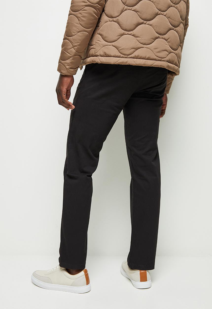 Lark & Crosse - Regular fit stretch chino - black