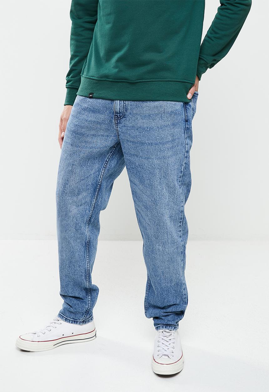 Cotton On - Relaxed tapered jean - vintage mid indigo