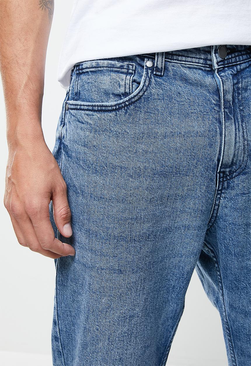 Cotton On - Relaxed tapered jean - vintage mid indigo