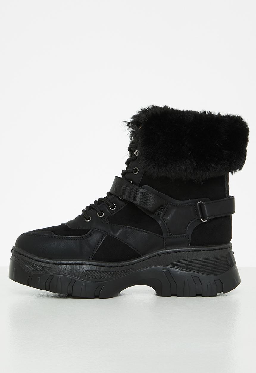 dailyfriday - Mrs b snow boots - black