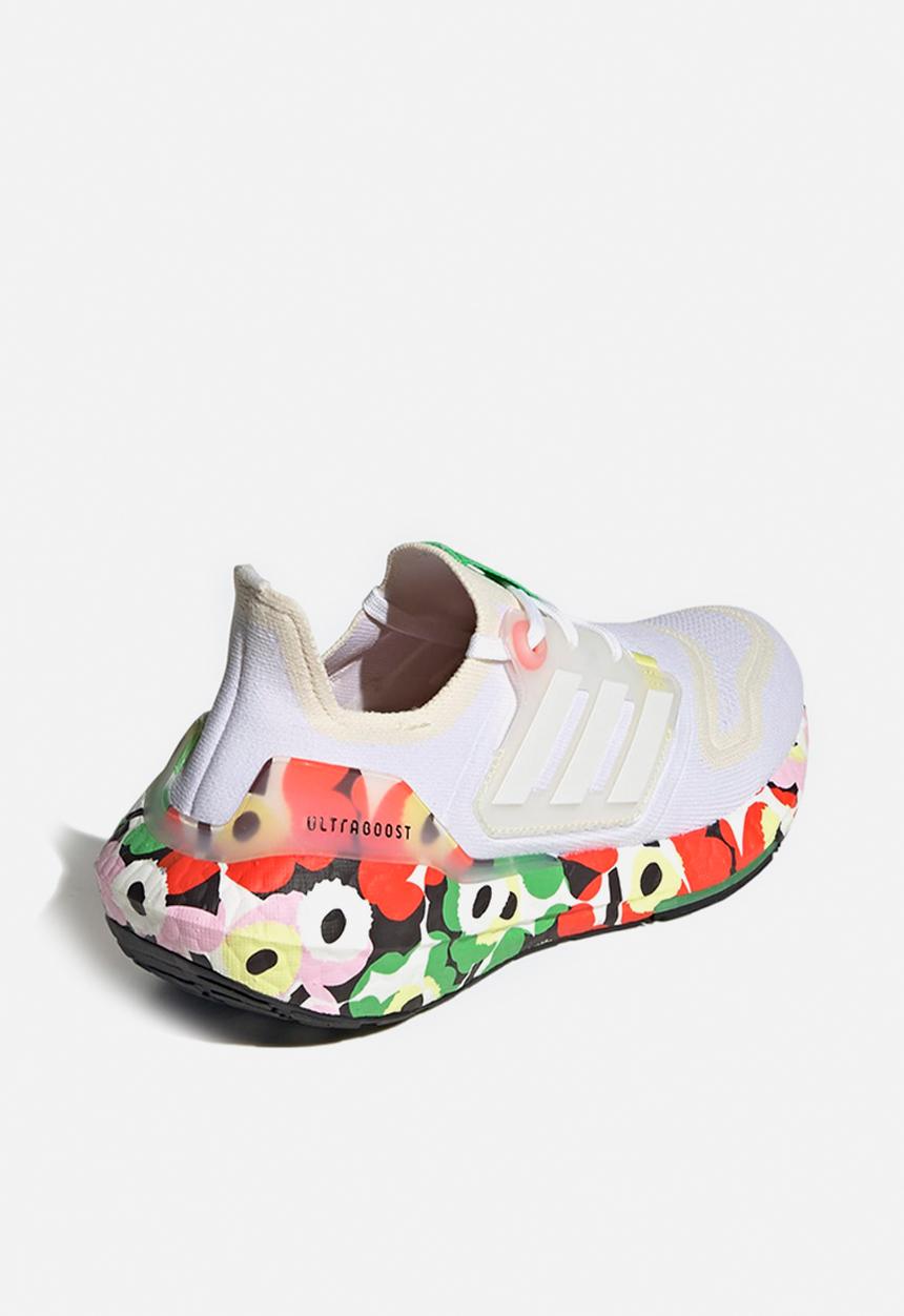 adidas Originals - Ultraboost 22 w x marimekko - ftwr white/pearl citrine