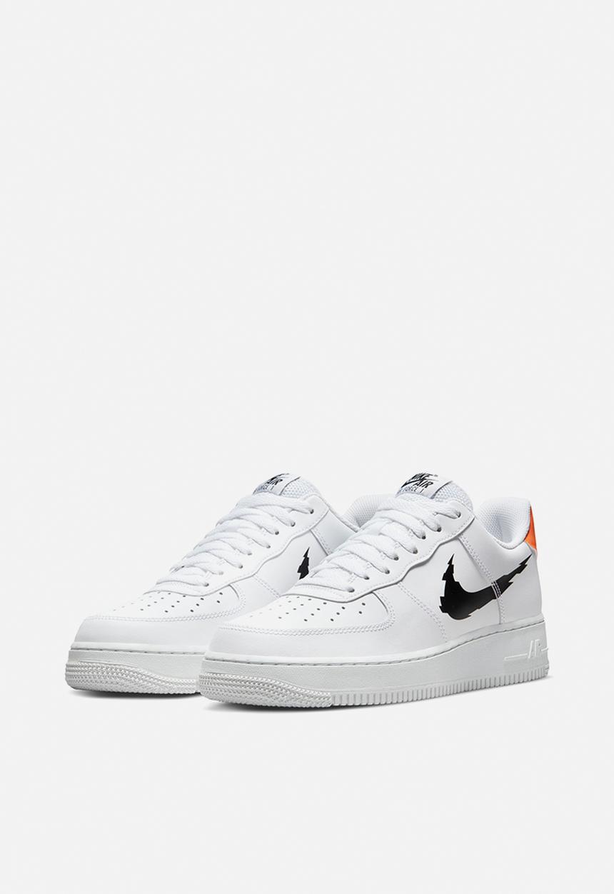 Nike - Air force 1 07 - black/summit white/magma orange