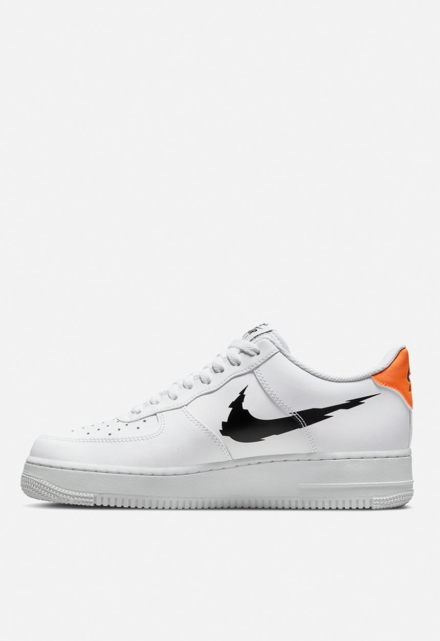 Nike - Air force 1 07 - black/summit white/magma orange