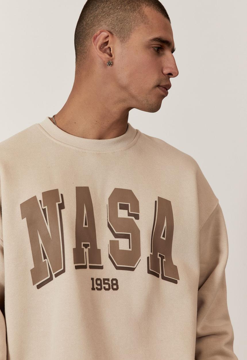 Factorie - Oversized nasa top - lcn nas ivory & nasa curve