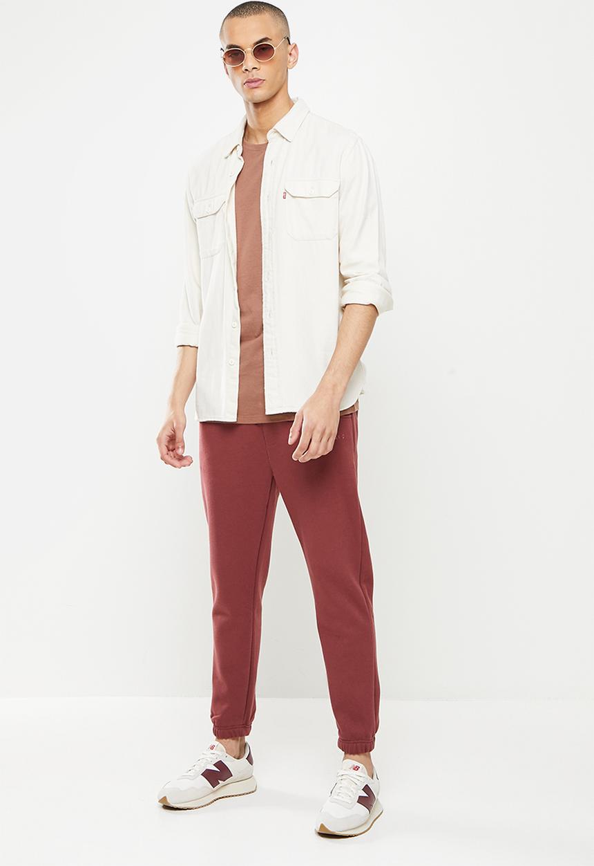 Jonathan D - Men's branded sweat pants - red