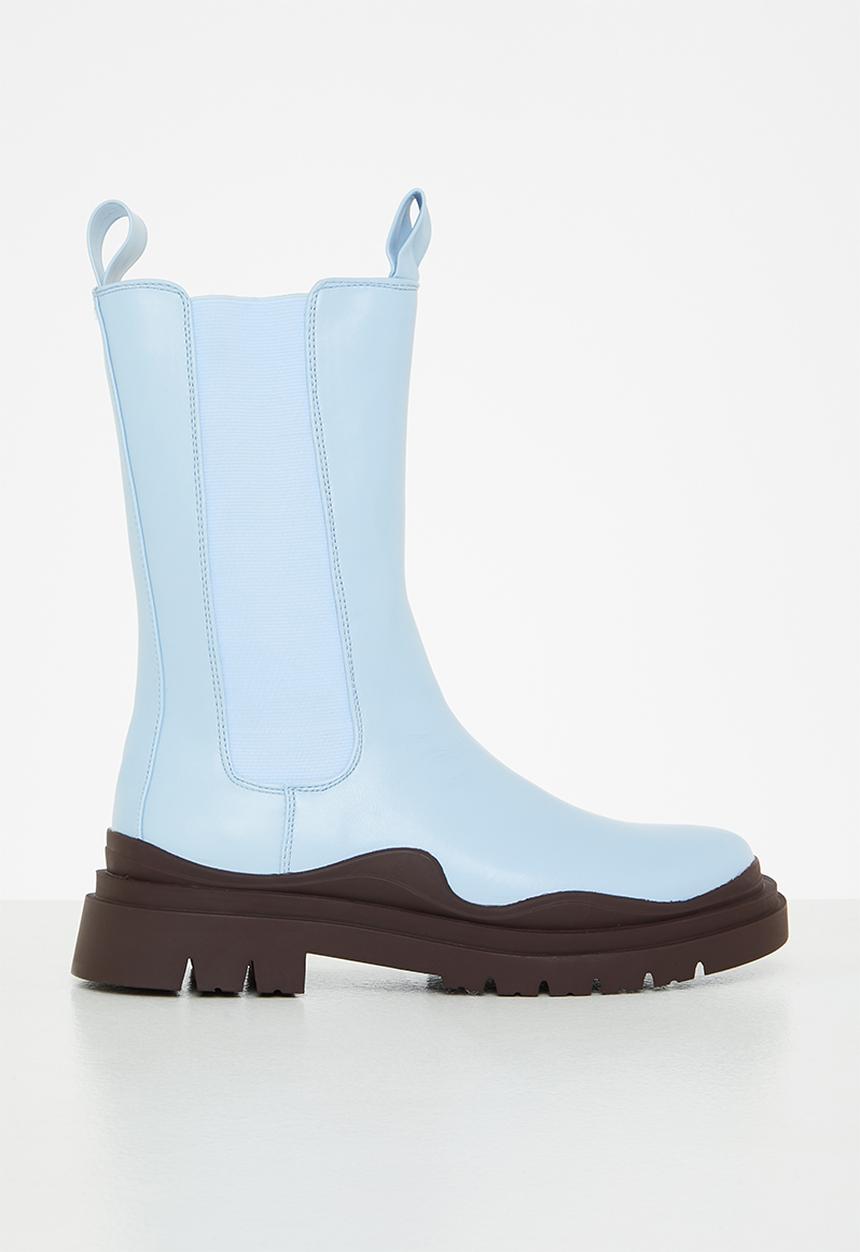 Public Desire - Cherry off chelsea boot - blue 