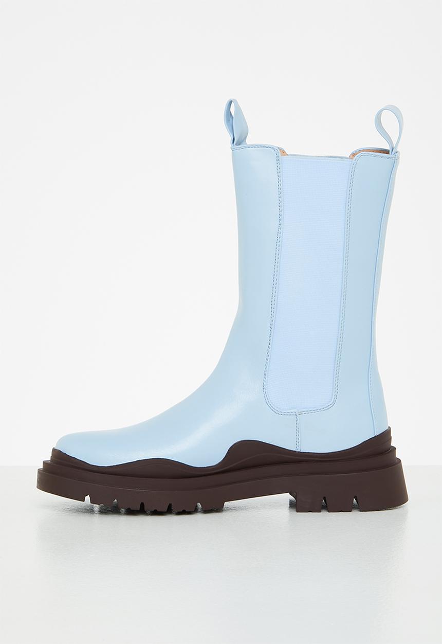 Public Desire - Cherry off chelsea boot - blue 