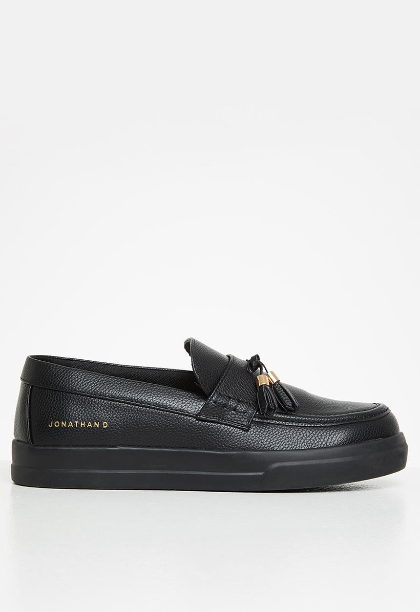 Jonathan D - J tassel - black