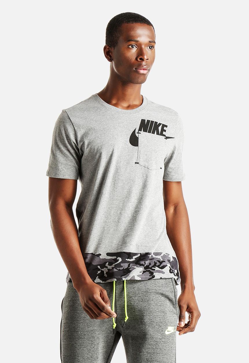 Nike - Nike Tee - Bonded Futura