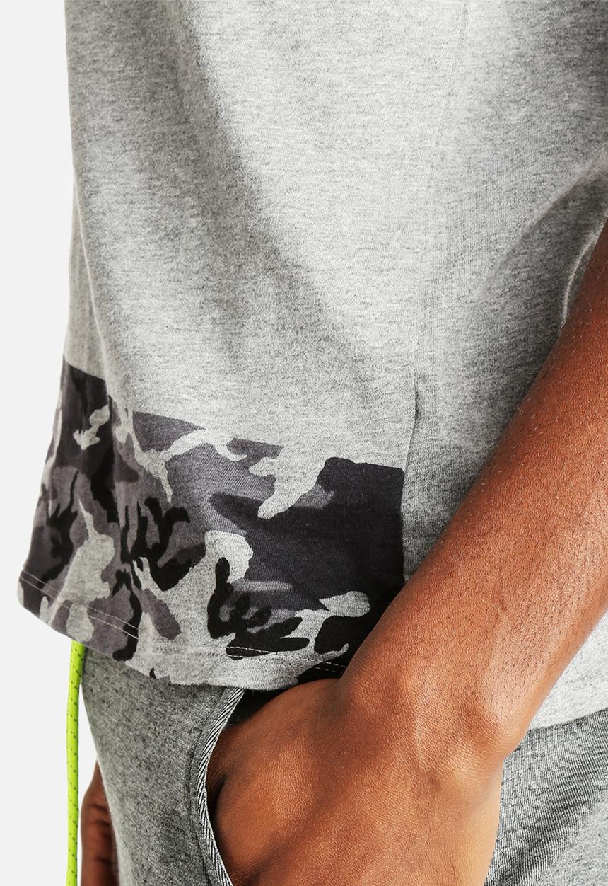 Nike - Nike Tee - Bonded Futura