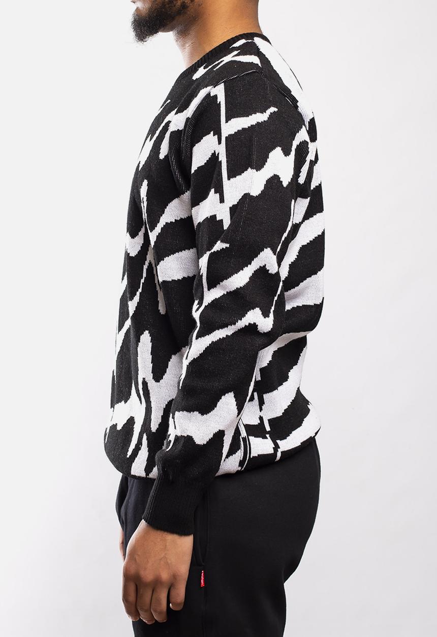 Butan - Zebra glitch knitted jersey - black & white