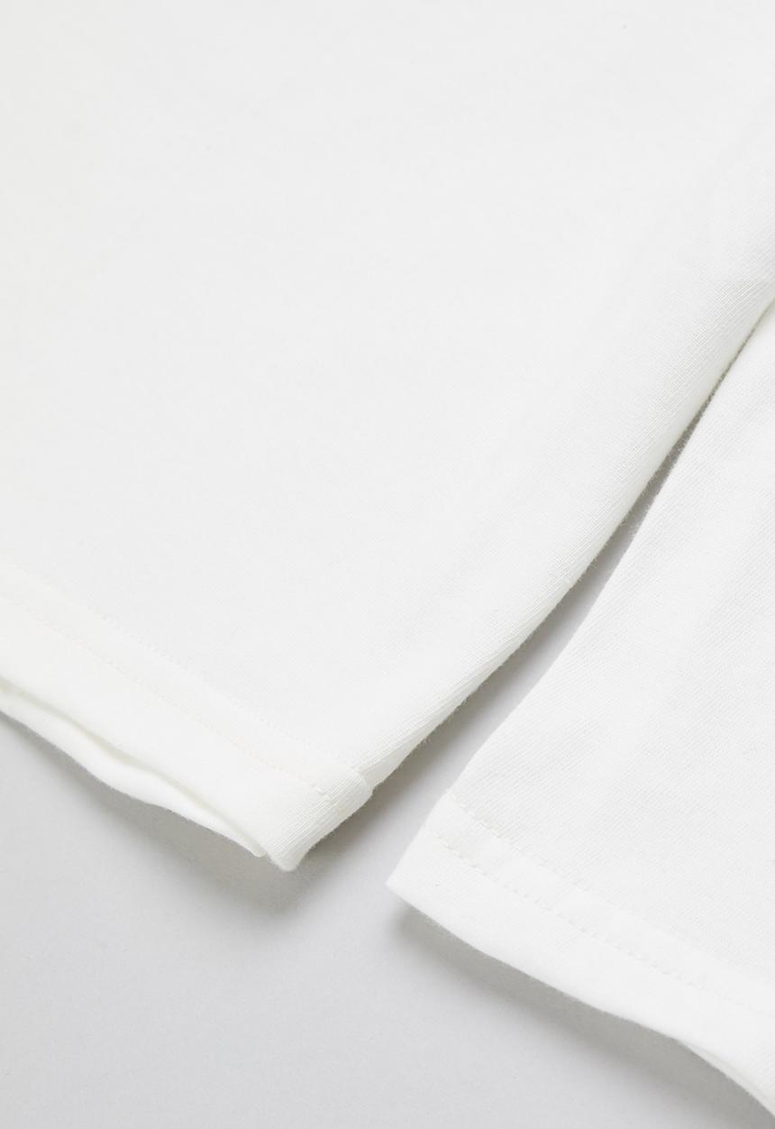 Rebel Republic - Graphic tee - milk