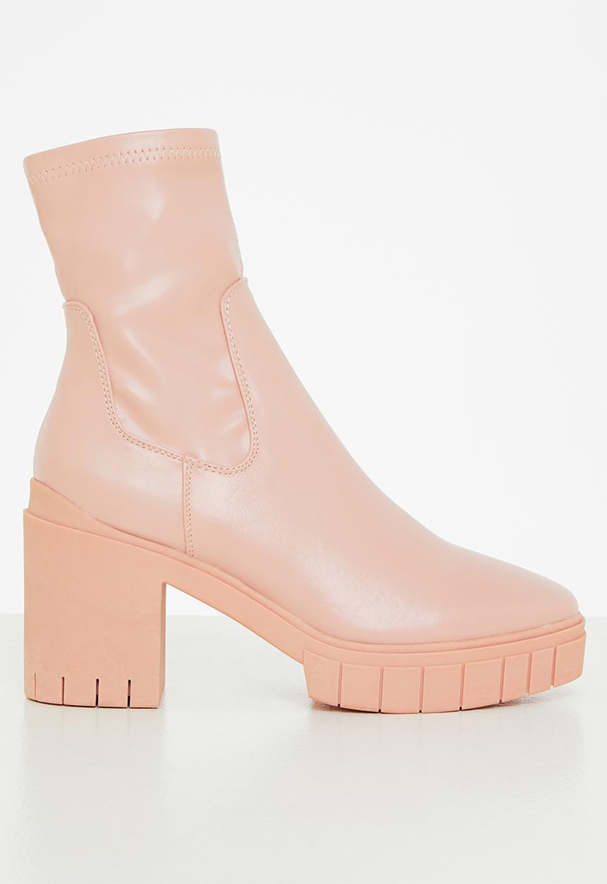 Public Desire - Obstacle ankle boot - pink pu