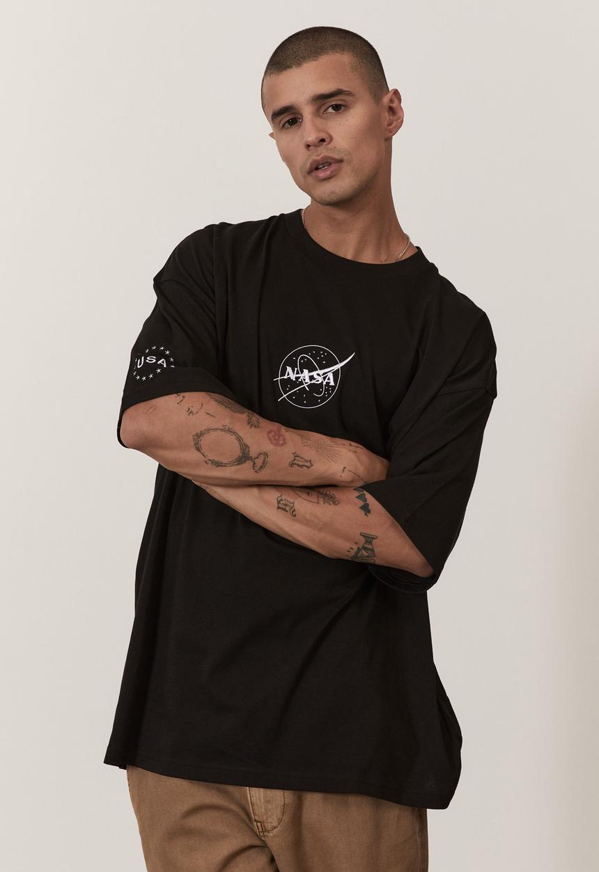Factorie - Oversized nasa t shirt - lcn nas black white nasa emb