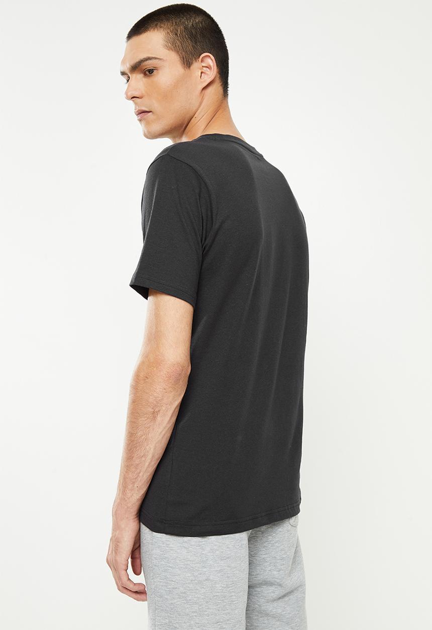 New Balance  - Nb classics nb tee - black