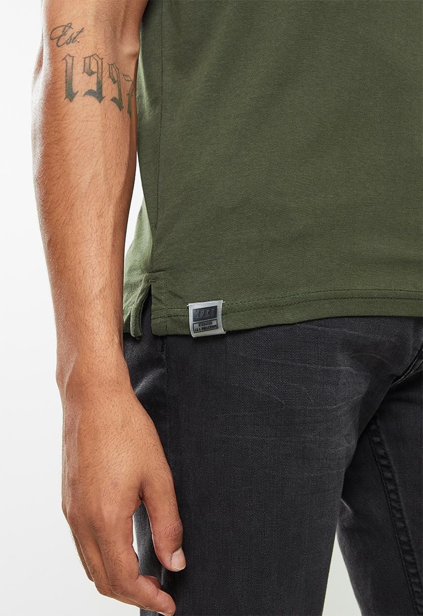 S.P.C.C - Coyle regular fit side slit straight hem tee  - dark moss