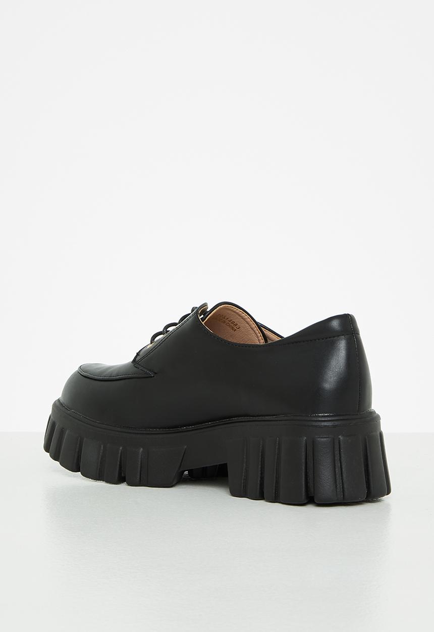 Seduction - Chunky lace up derby - black