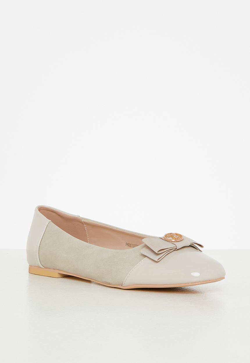 POLO - Bow faux suede pump - off white