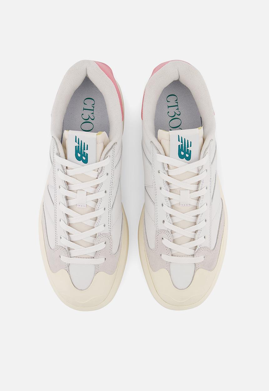 New Balance  - CT302