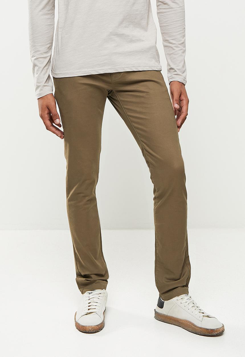 SOVIET - M beechworth - taupe