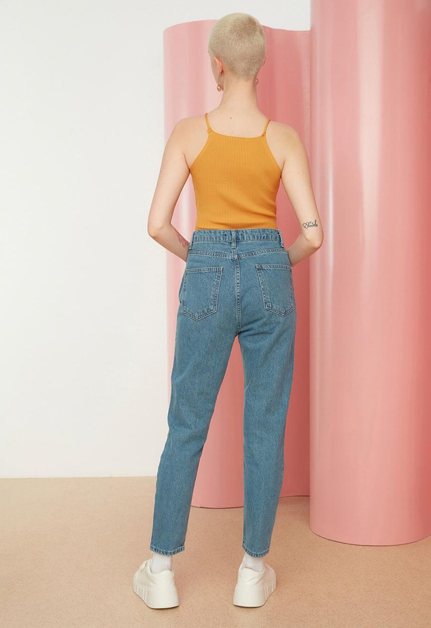 Koton - Embroidered high waist mom jeans - blue