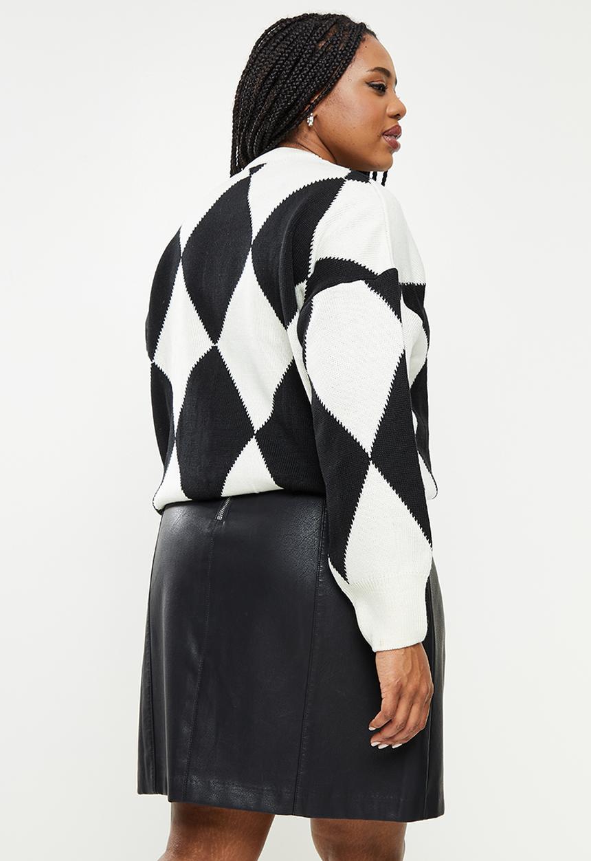 Me&B - Plus check print knit pullover - black & white