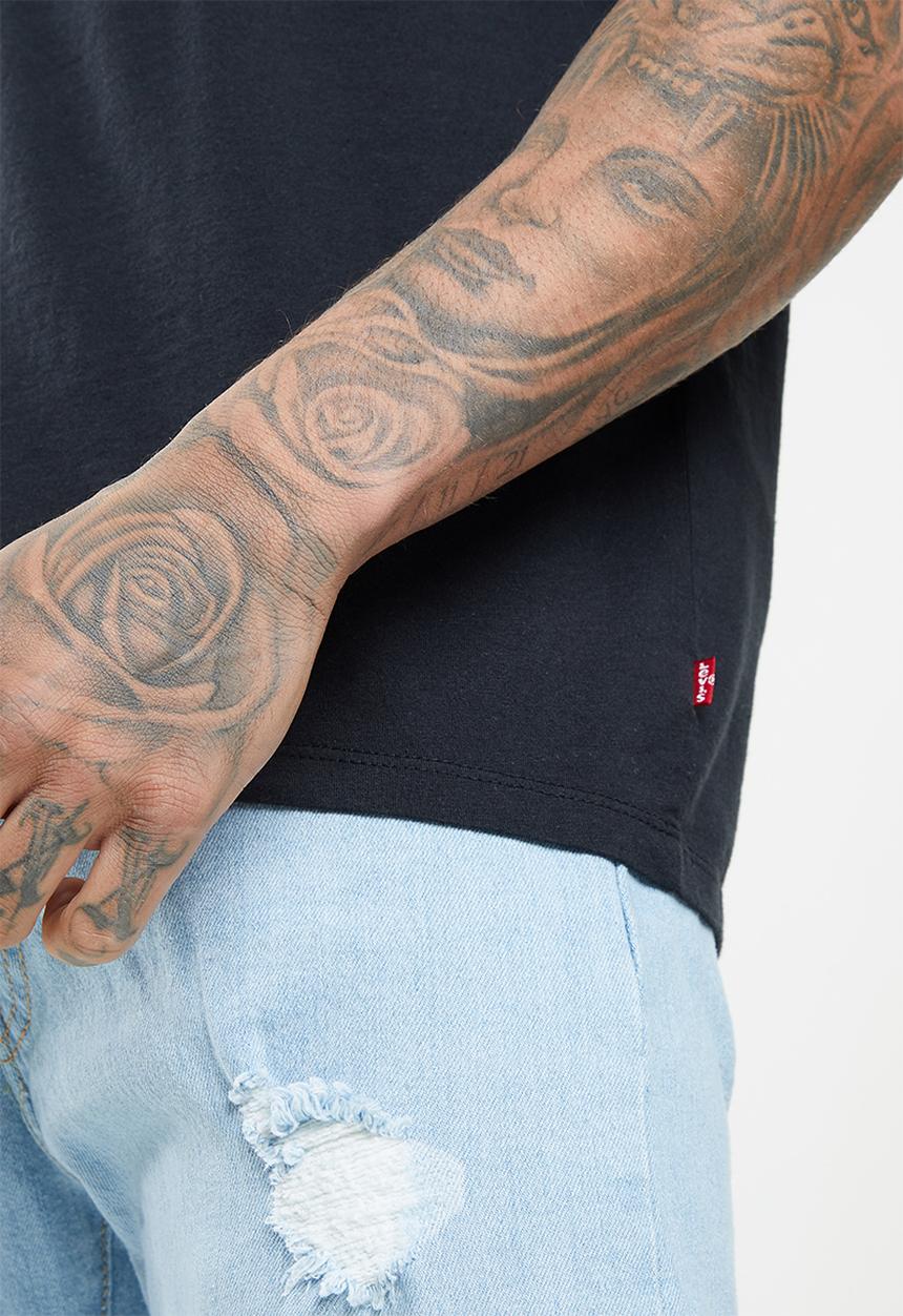 Levi’s® - Graphic crew neck tee - black