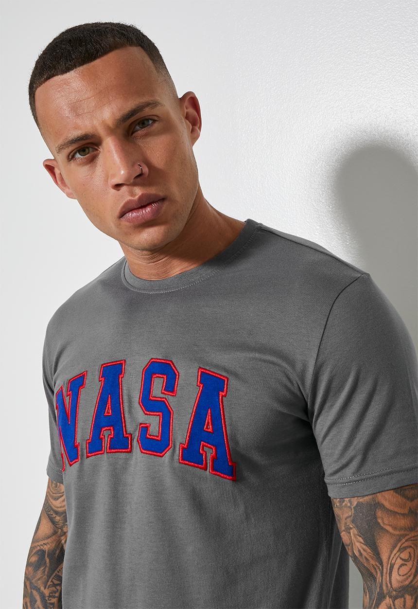 Superbalist - Nate nasa varsity tee - dark grey