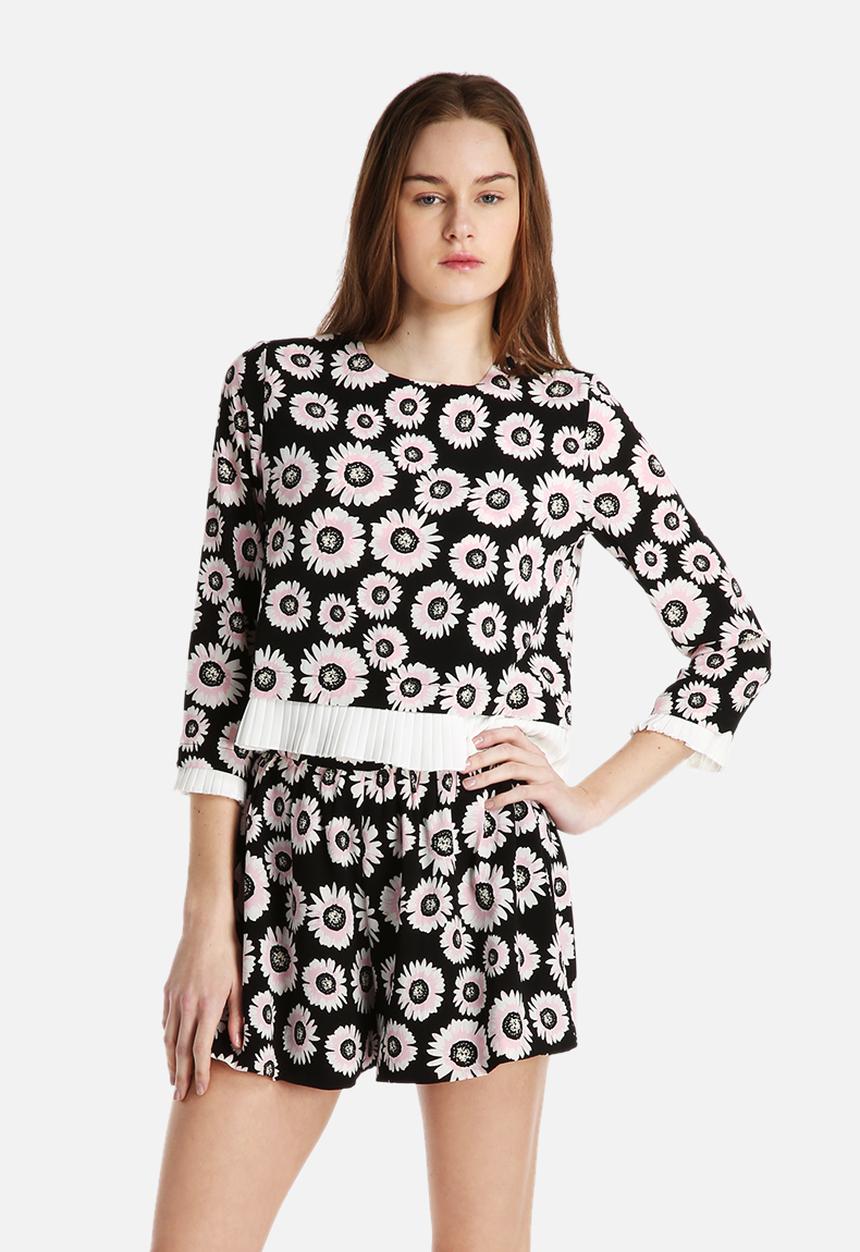 Dahlia - Pleat Hem and Cuff Sunflower Top