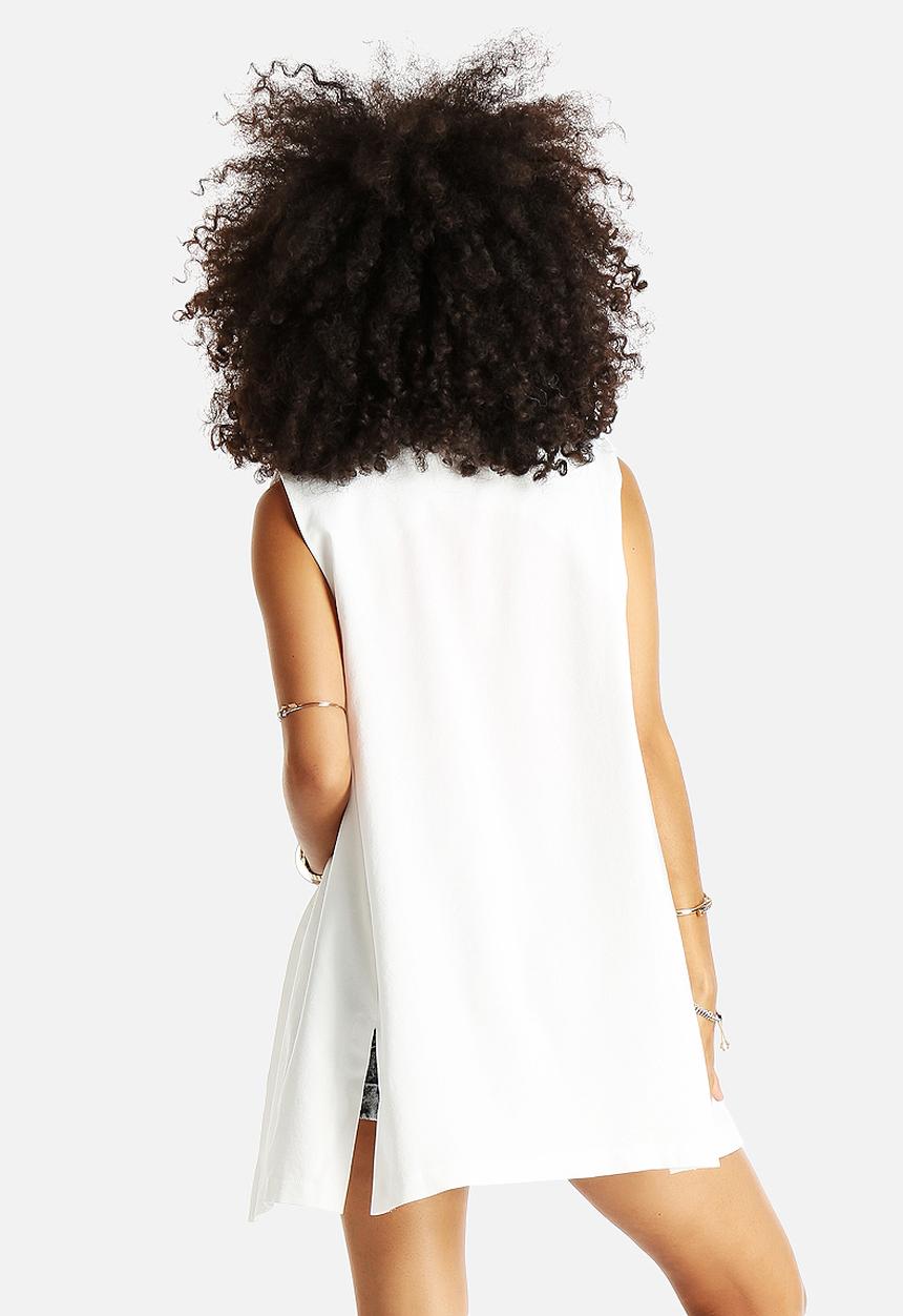 AX Paris - Plain Sleeveless Jacket